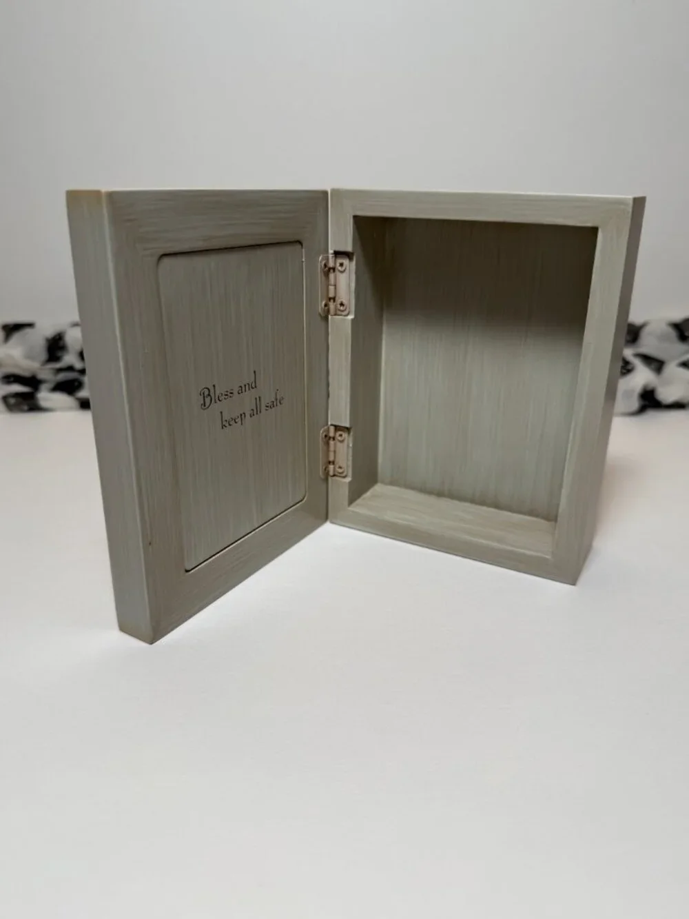 2007 Willow Tree Prayer Hinged Trinket Box Collectible Susan Lordi